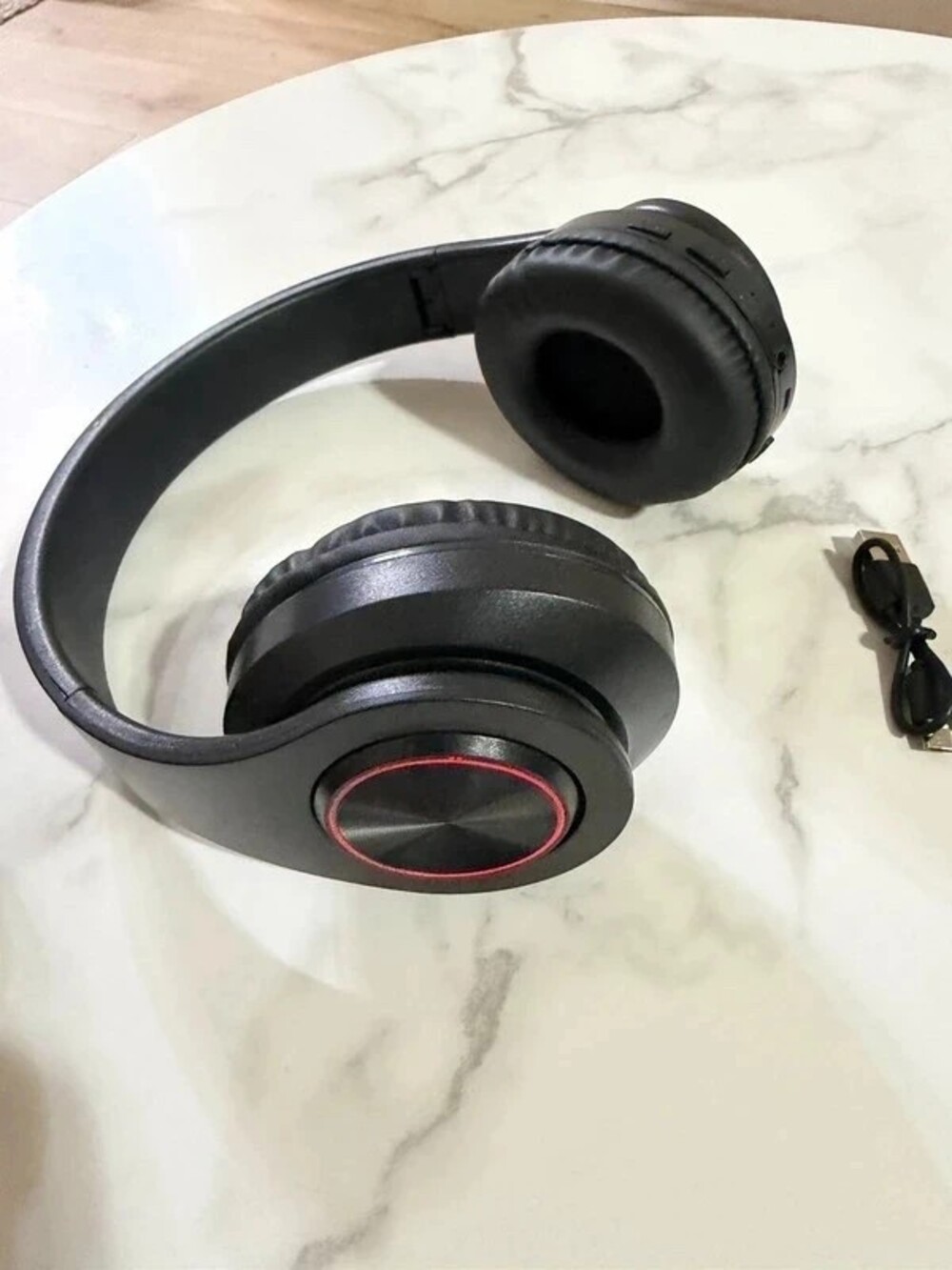 Wireless Bluetooth Over-Ear Headphones Black